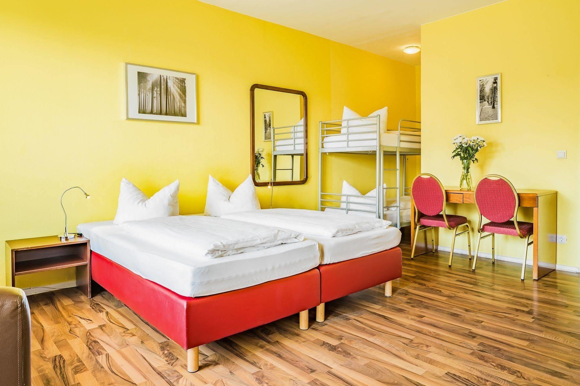 Alecsa Hotel Am Olympiastadion Берлін Екстер'єр фото