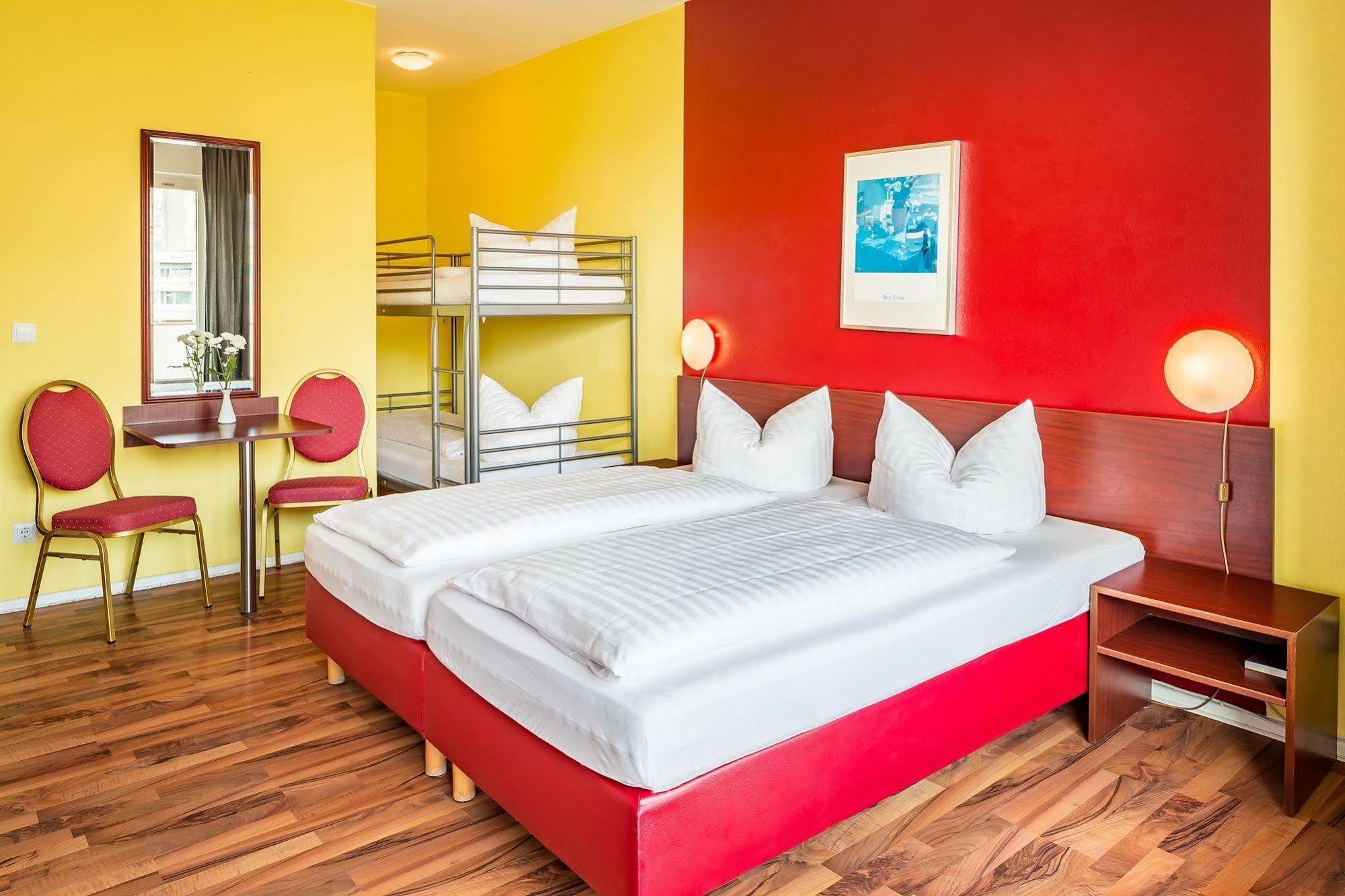Alecsa Hotel Am Olympiastadion Берлін Екстер'єр фото